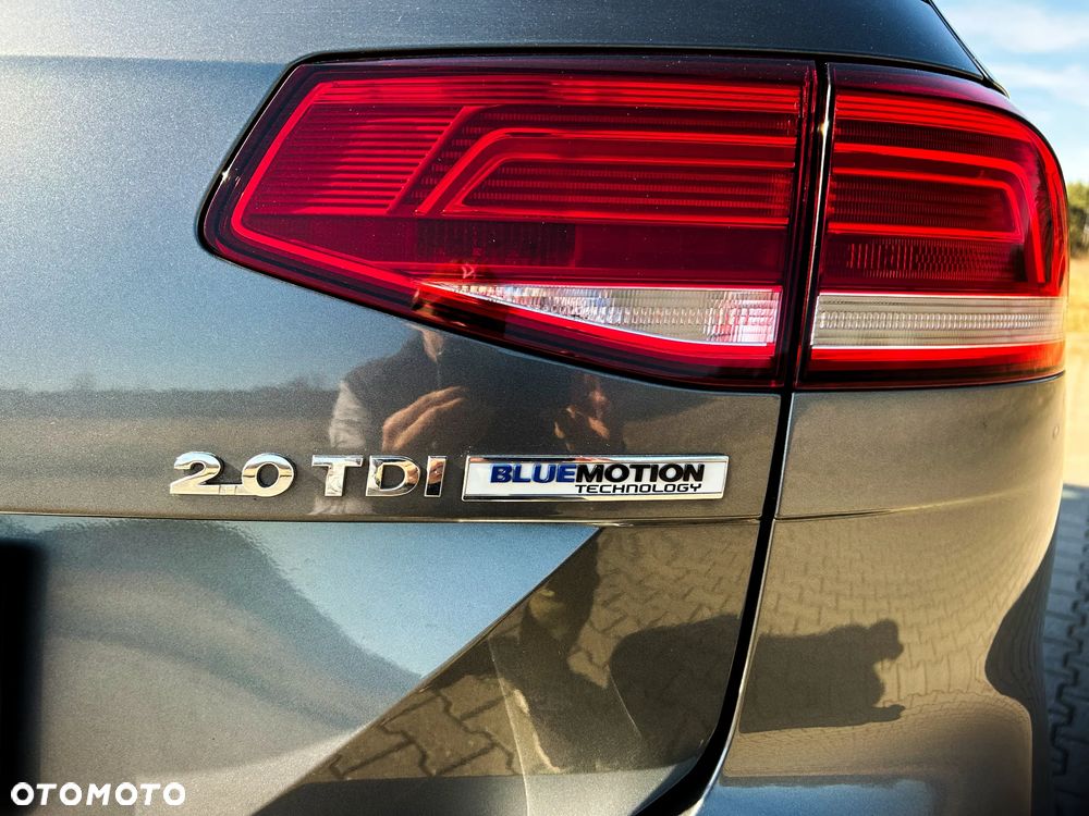 Volkswagen Passat - 39