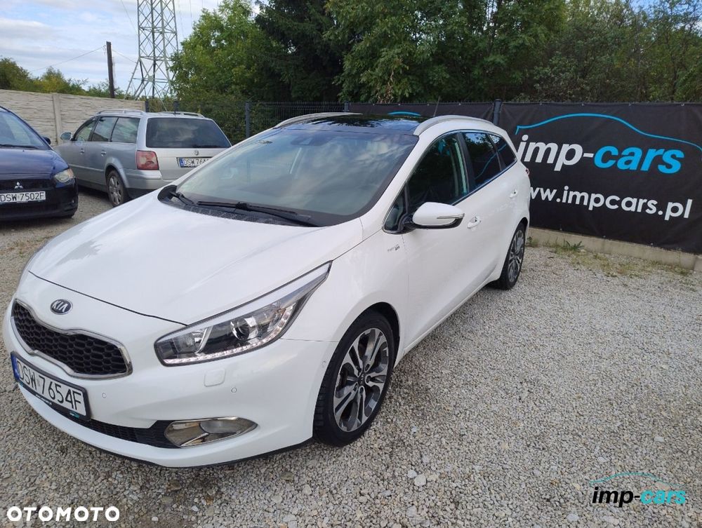 Kia Ceed - 23