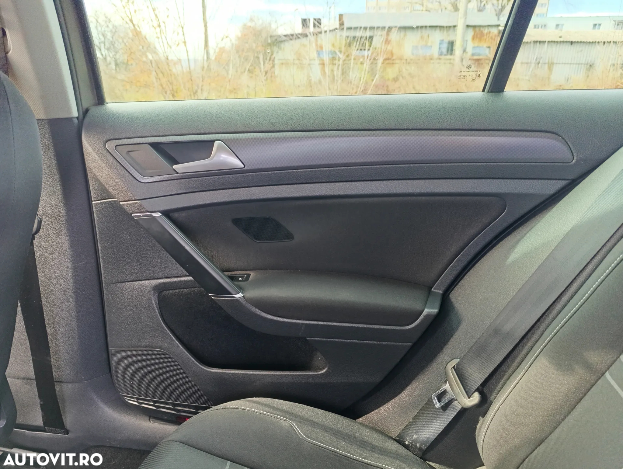 Volkswagen Golf 2.0 TDI BMT Highline - 5