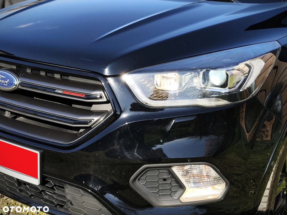 Ford Kuga 2.0 TDCi AWD ST-Line - 1