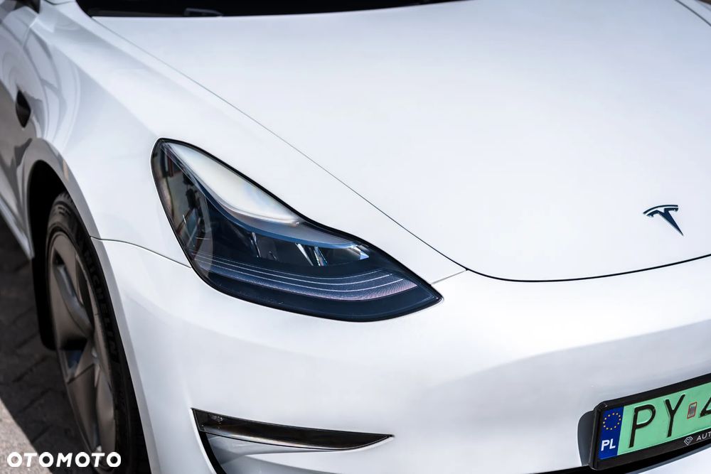 Tesla Model 3 AWD - 3