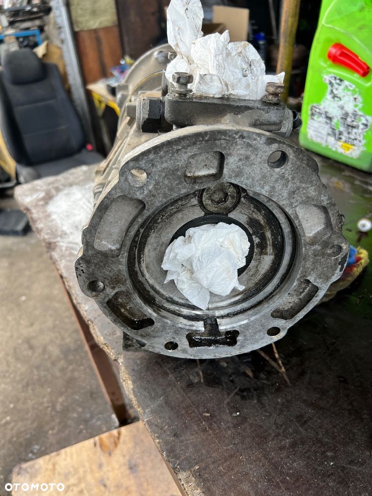 Skrzynia biegów manualna jeep cherokee xj 2.1td - 3