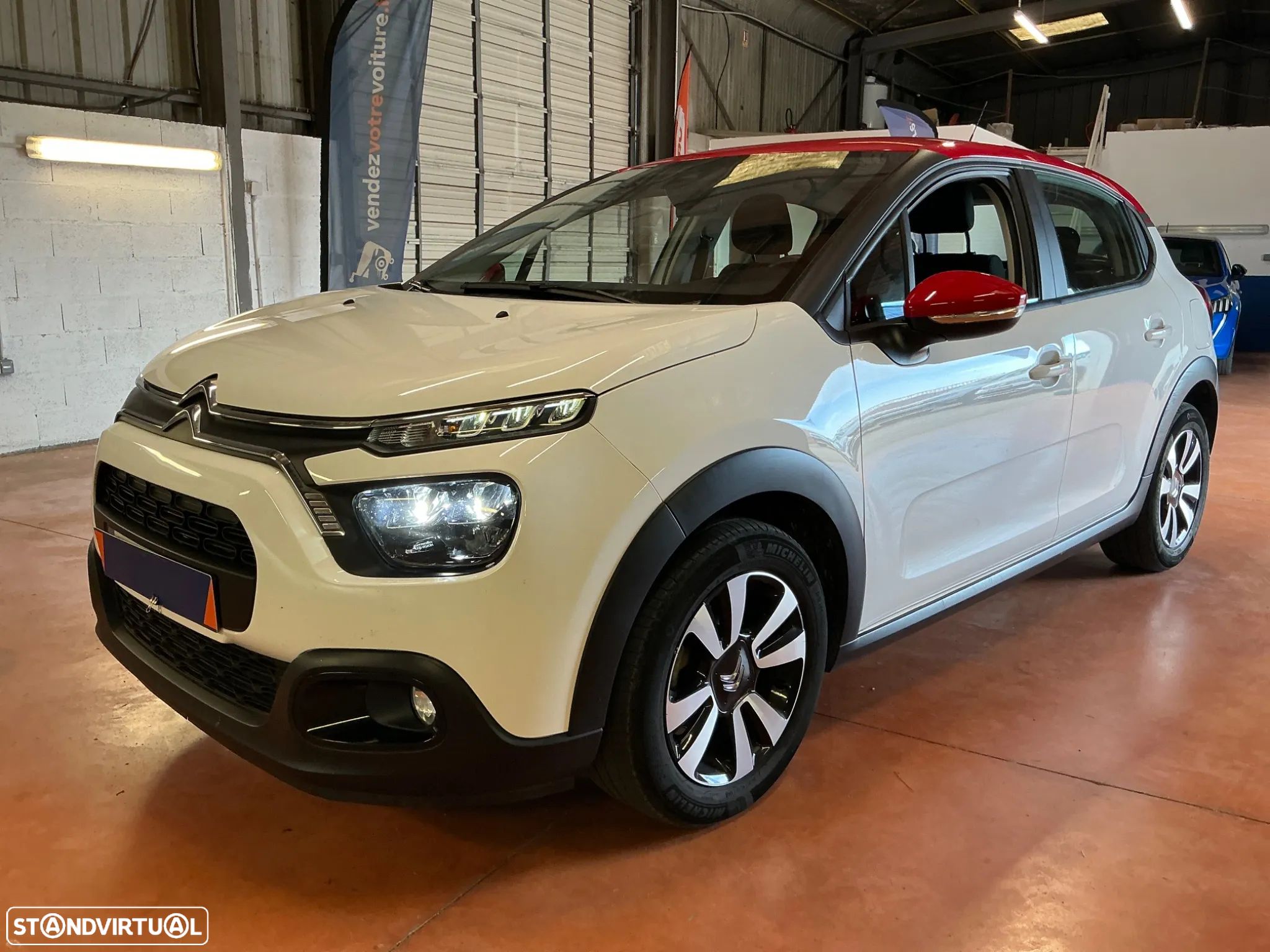 Citroën C3 1.2 PureTech Feel - 1