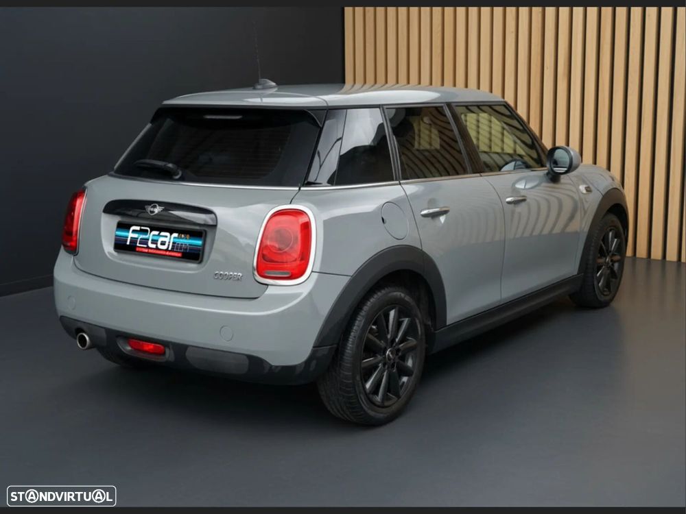 MINI 5 Portas Cooper Aut. Seven Chili - 3