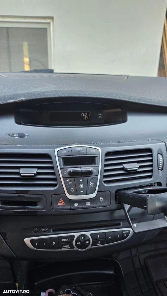 Renault Laguna - 12