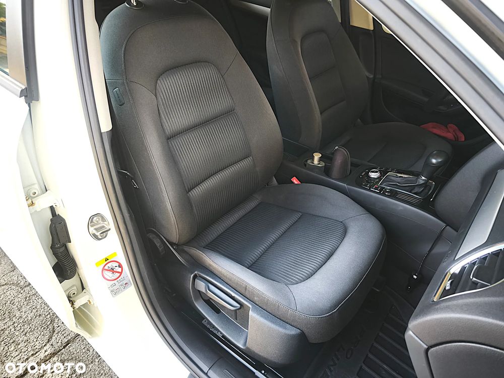 Audi A4 Avant - 28