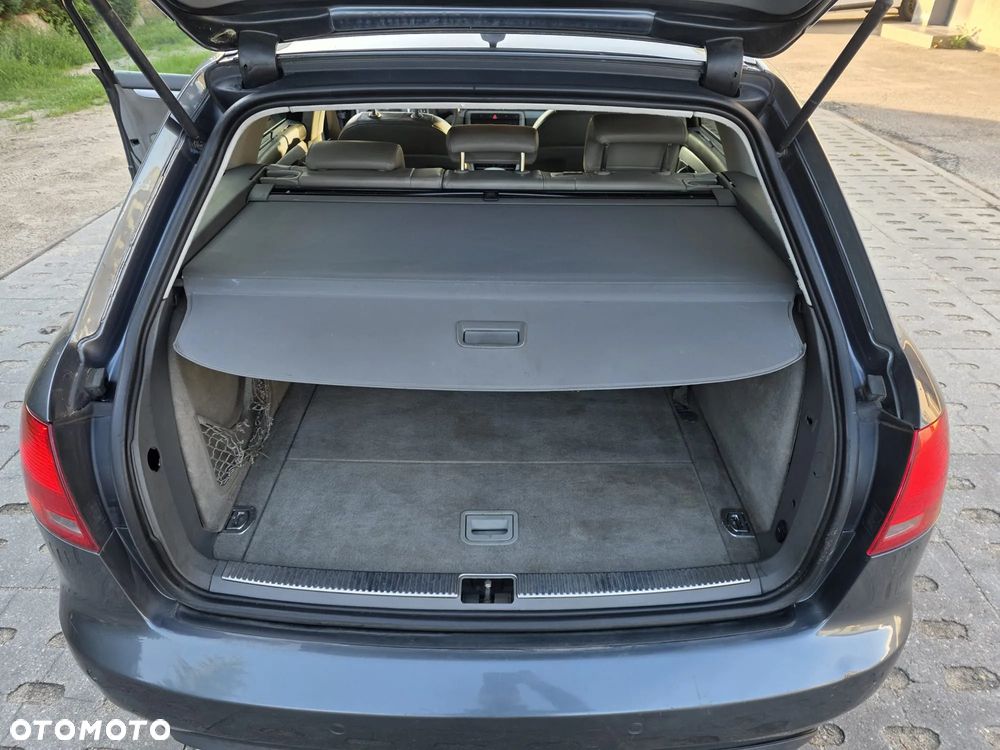 Audi A4 Avant 2.0 TDI - 14