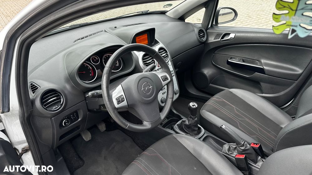 Opel Corsa 1.4 16V 150 Jahre - 20