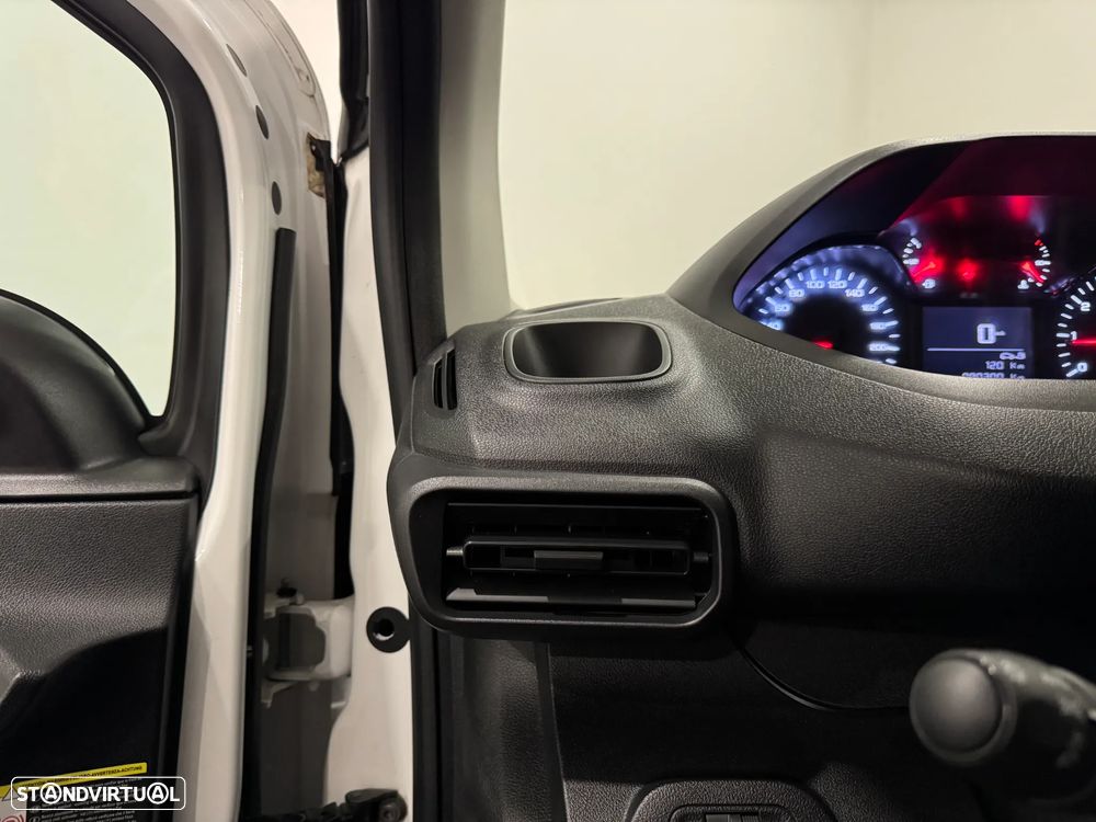 Peugeot Partner 1.5 BlueHDI Longa - 31