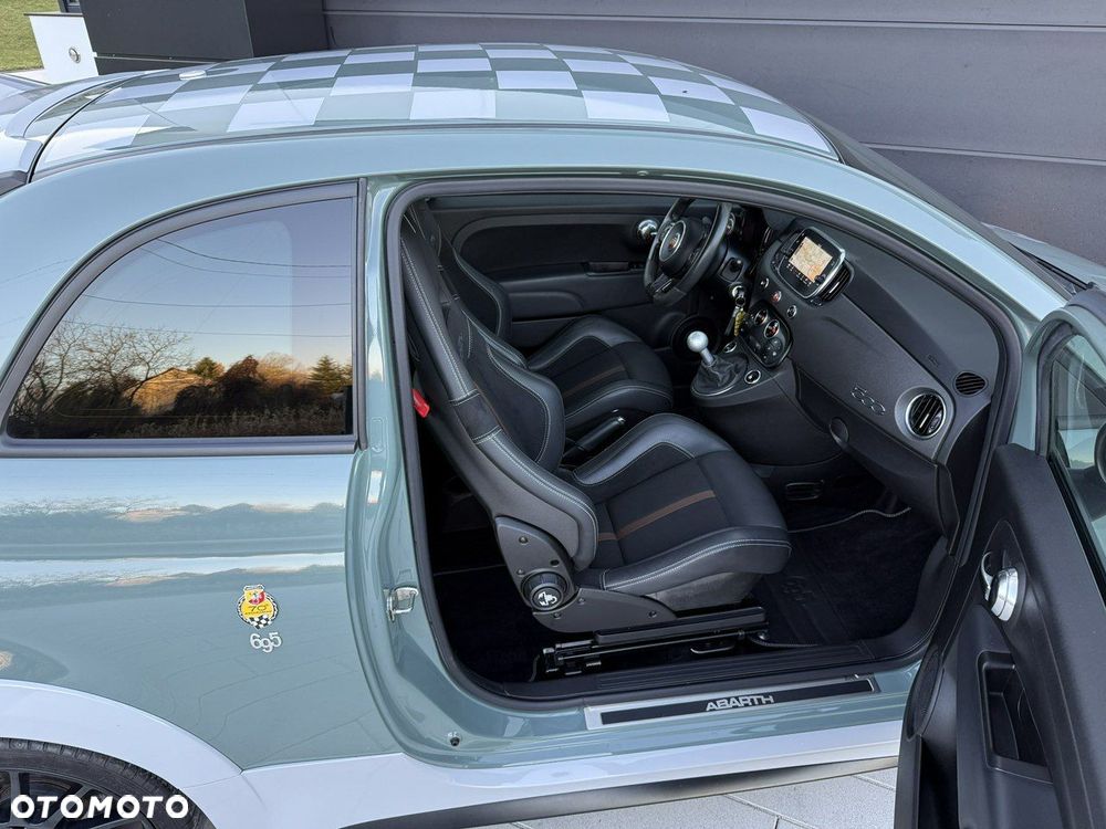 Abarth 695 1.4 T-Jet 16v - 37