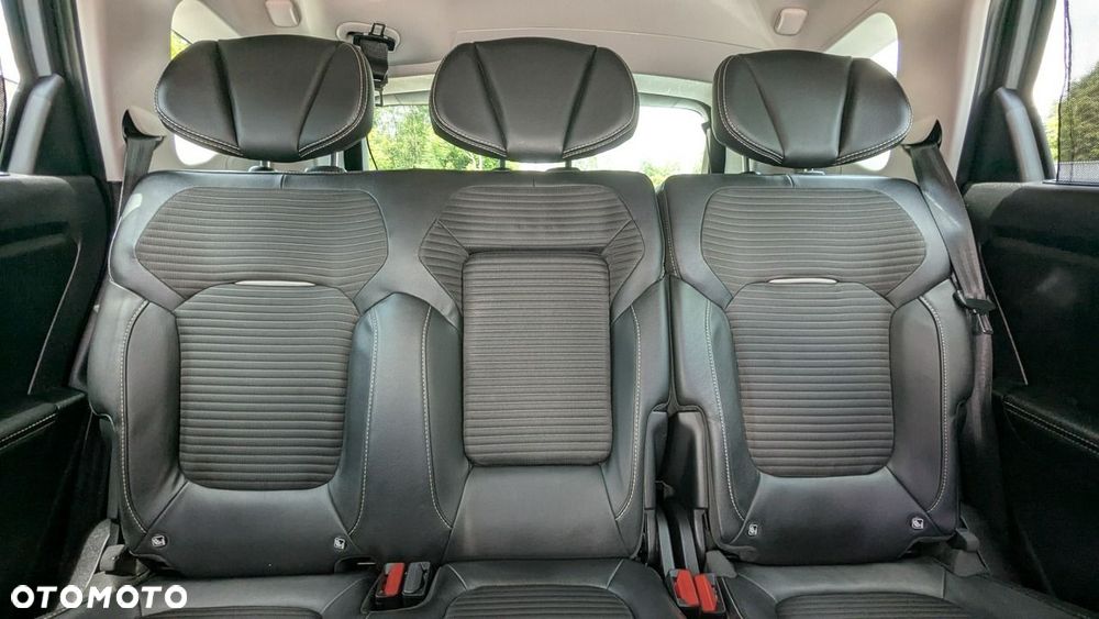 Renault Scenic - 19