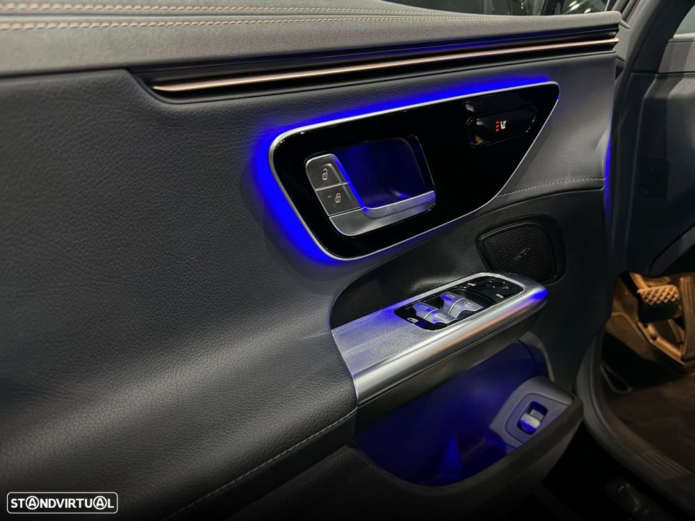 Mercedes-Benz EQE 300 AMG Line - 16