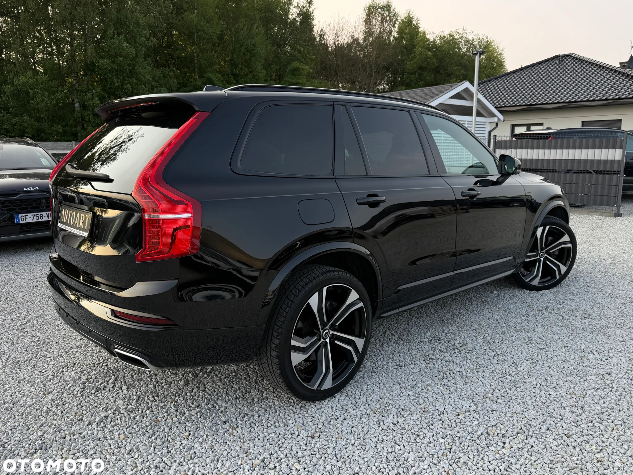 Volvo XC 90 T8 AWD Recharge Geartronic RDesign - 17