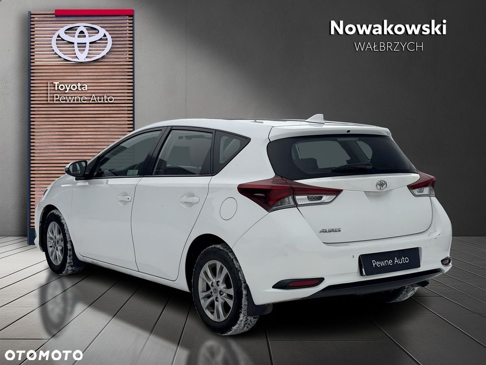 Toyota Auris 1.33 VVT-i Active - 5