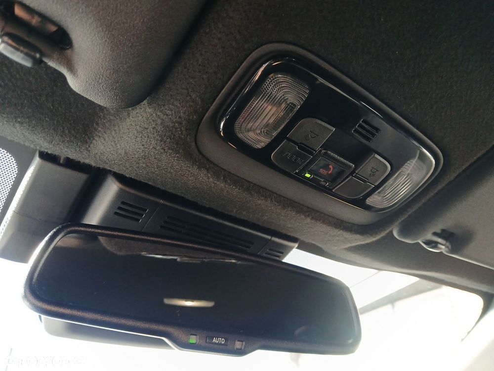 Toyota Yaris Cross Hybrid 1.5 Style - 36