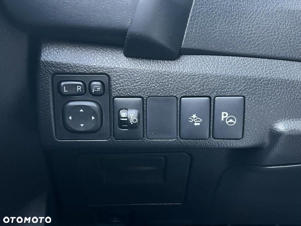Toyota Auris - 18