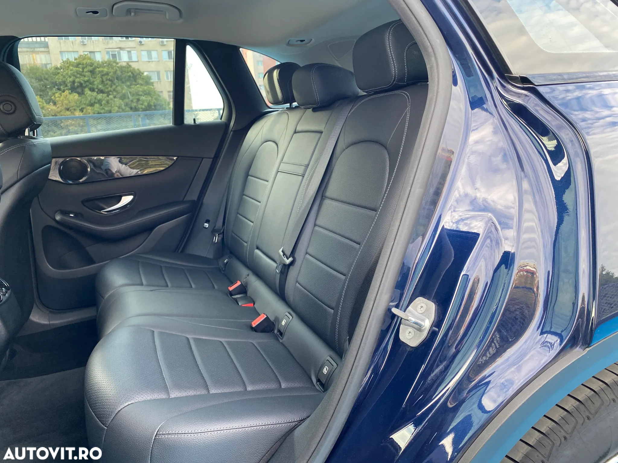 Mercedes-Benz GLC 250 4MATIC - 19