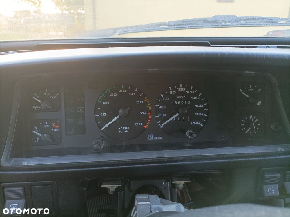 Polonez 1.6 - 8
