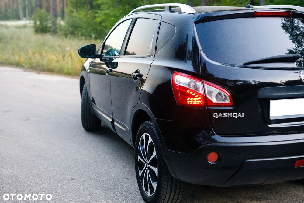 Nissan Qashqai 2.0 dCi DPF 4x4 tekna - 4