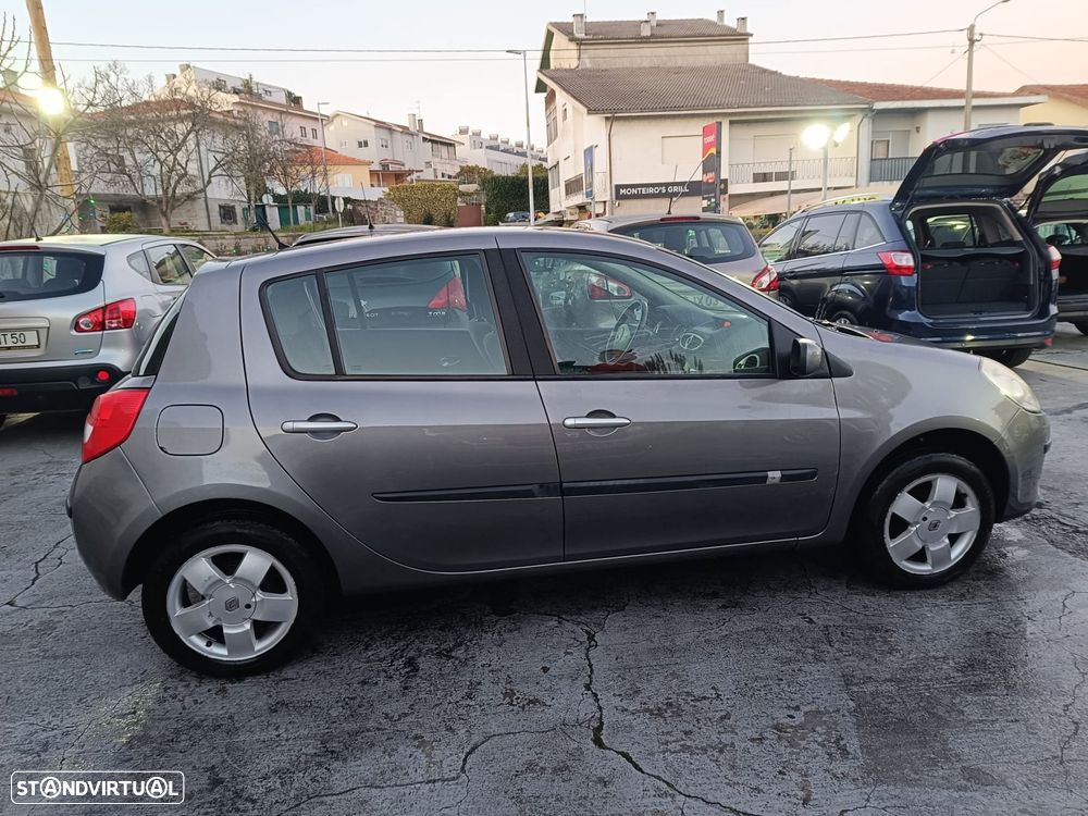 Renault Clio 1.2 16V Dynamique S - 16