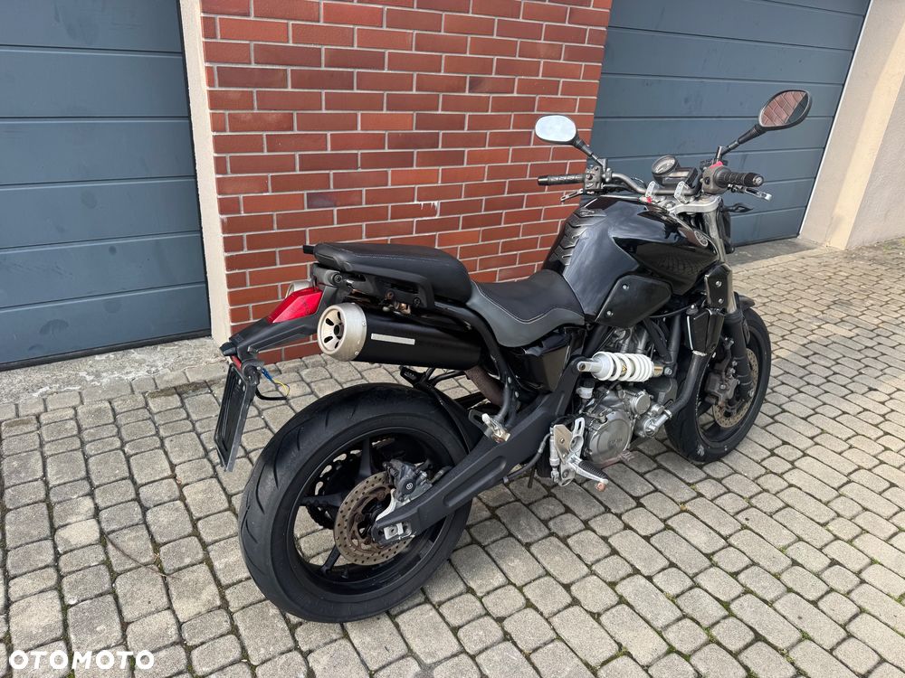 Yamaha MT - 3