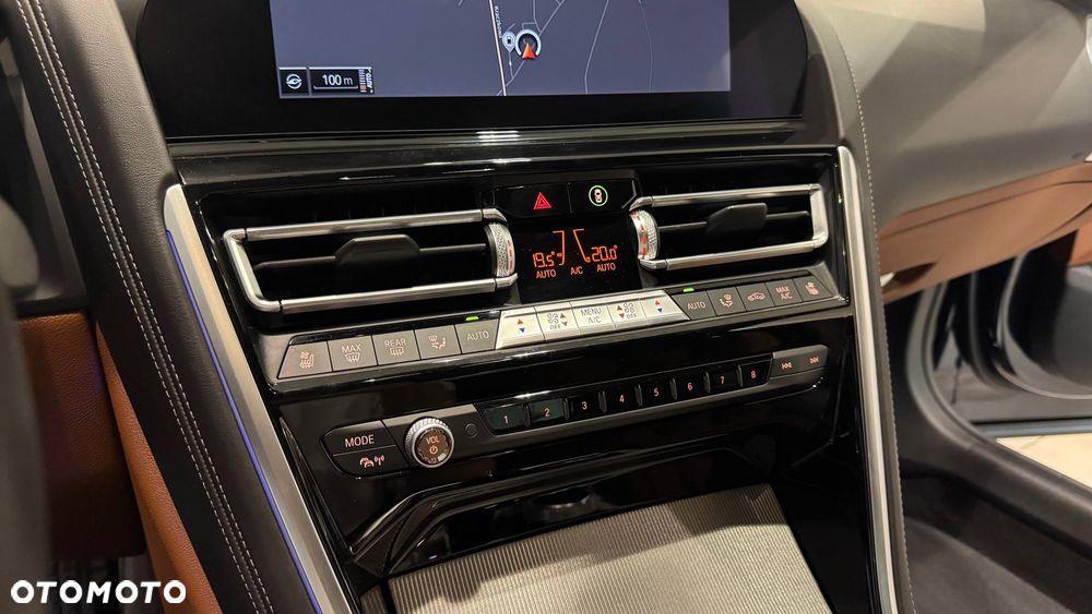 BMW Seria 8 - 27