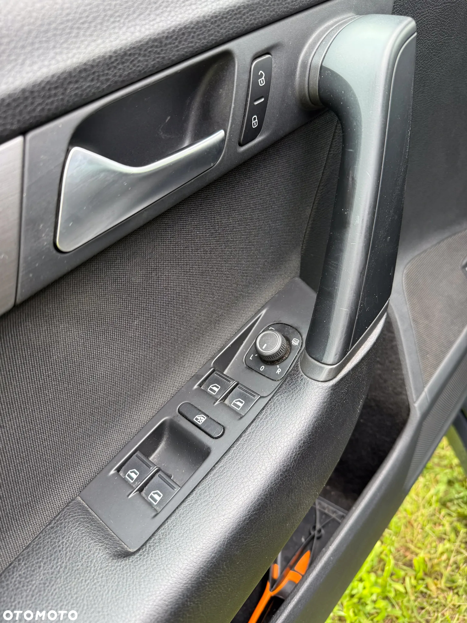 Volkswagen Passat 2.0 TDI Comfortline DSG - 3