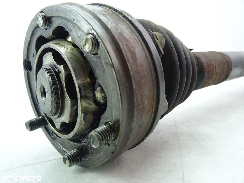 Półoś przód przednia prawa Audi A3 8L 96-03 1.6 B 1.8B 2.0B - 2