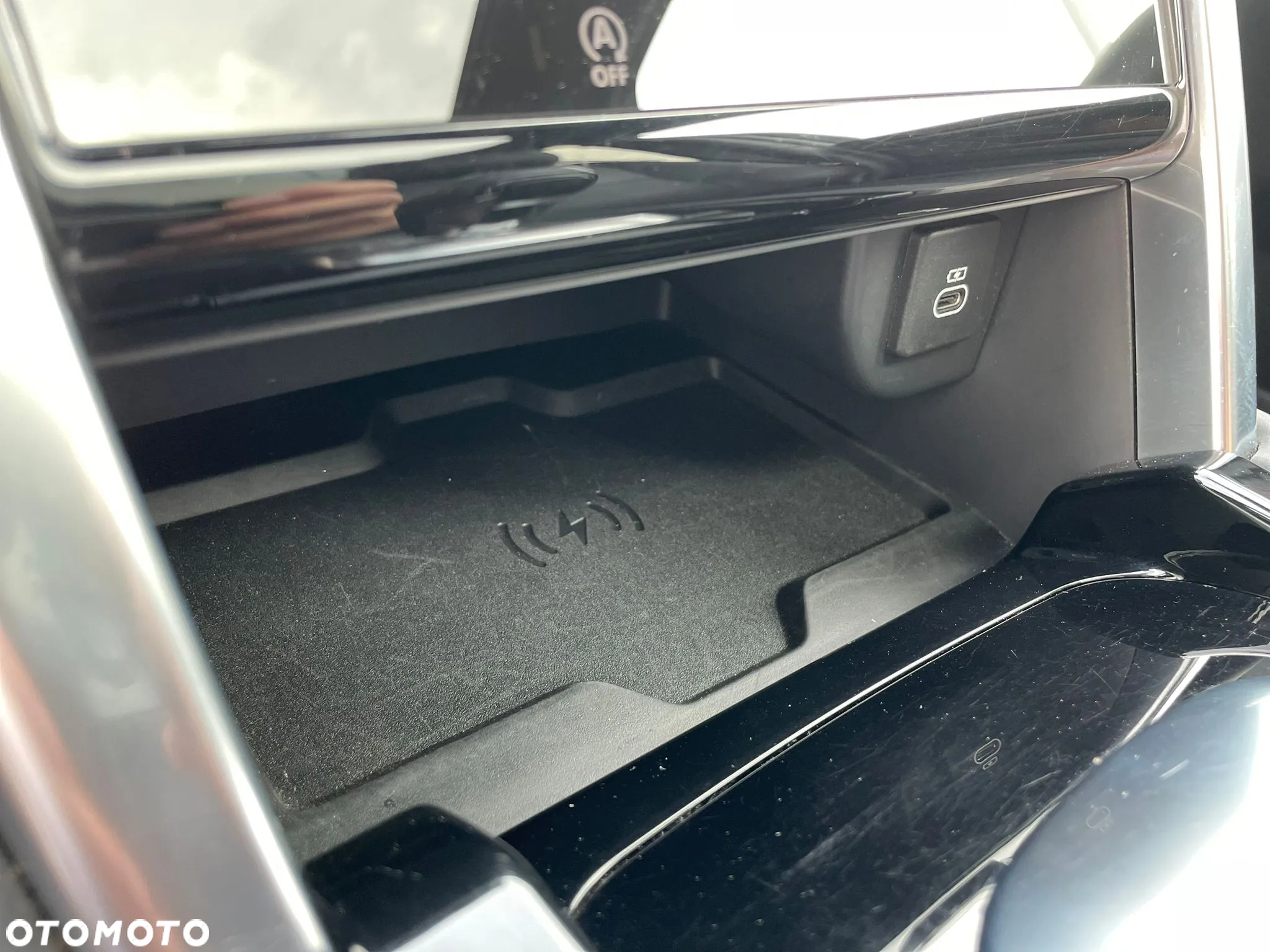 Land Rover Discovery Sport - 33