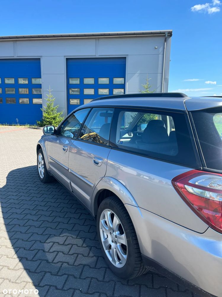Subaru Legacy - 7