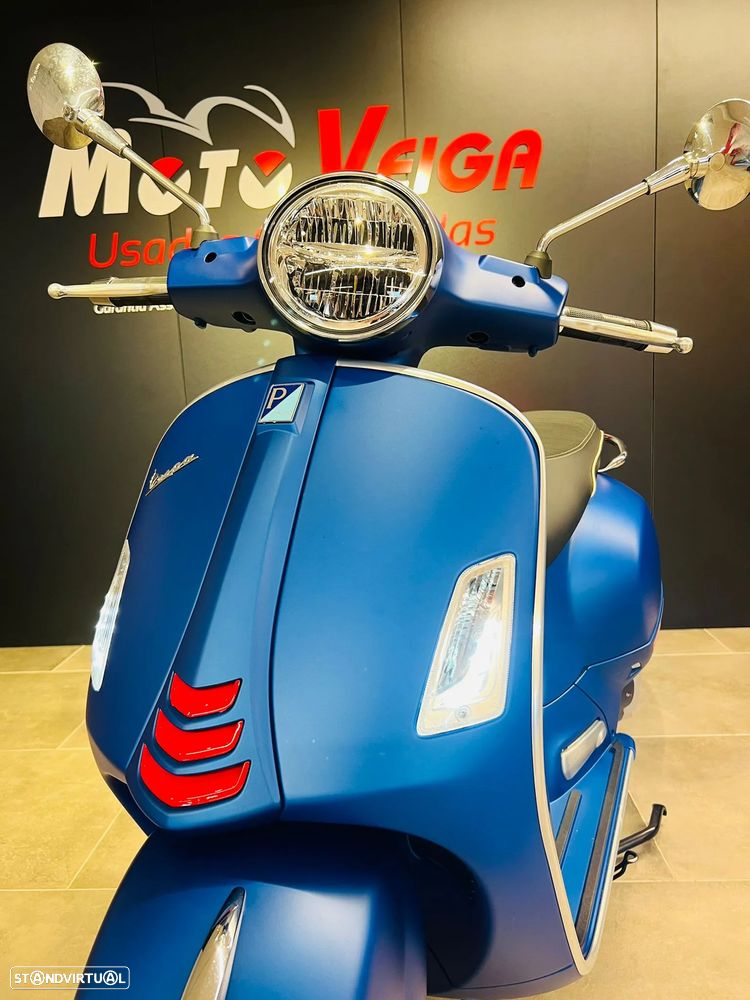 Vespa GTS Super Sport 300 - 2