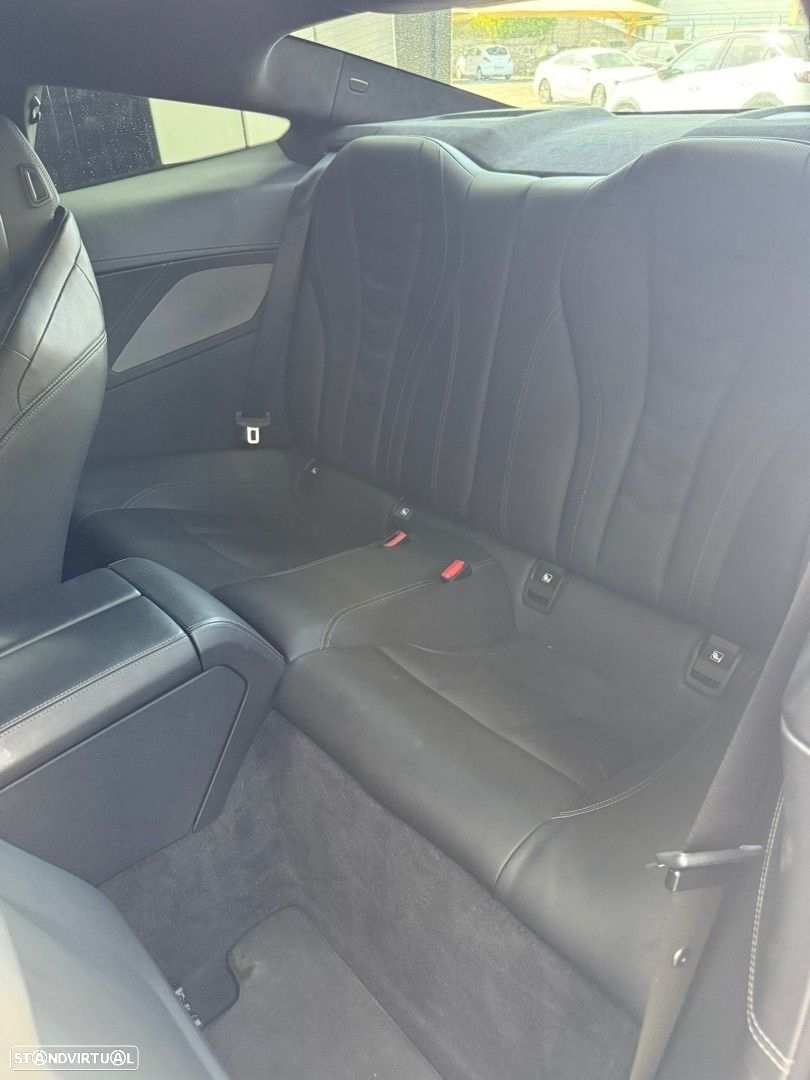 BMW 840 d xDrive Pack M - 8