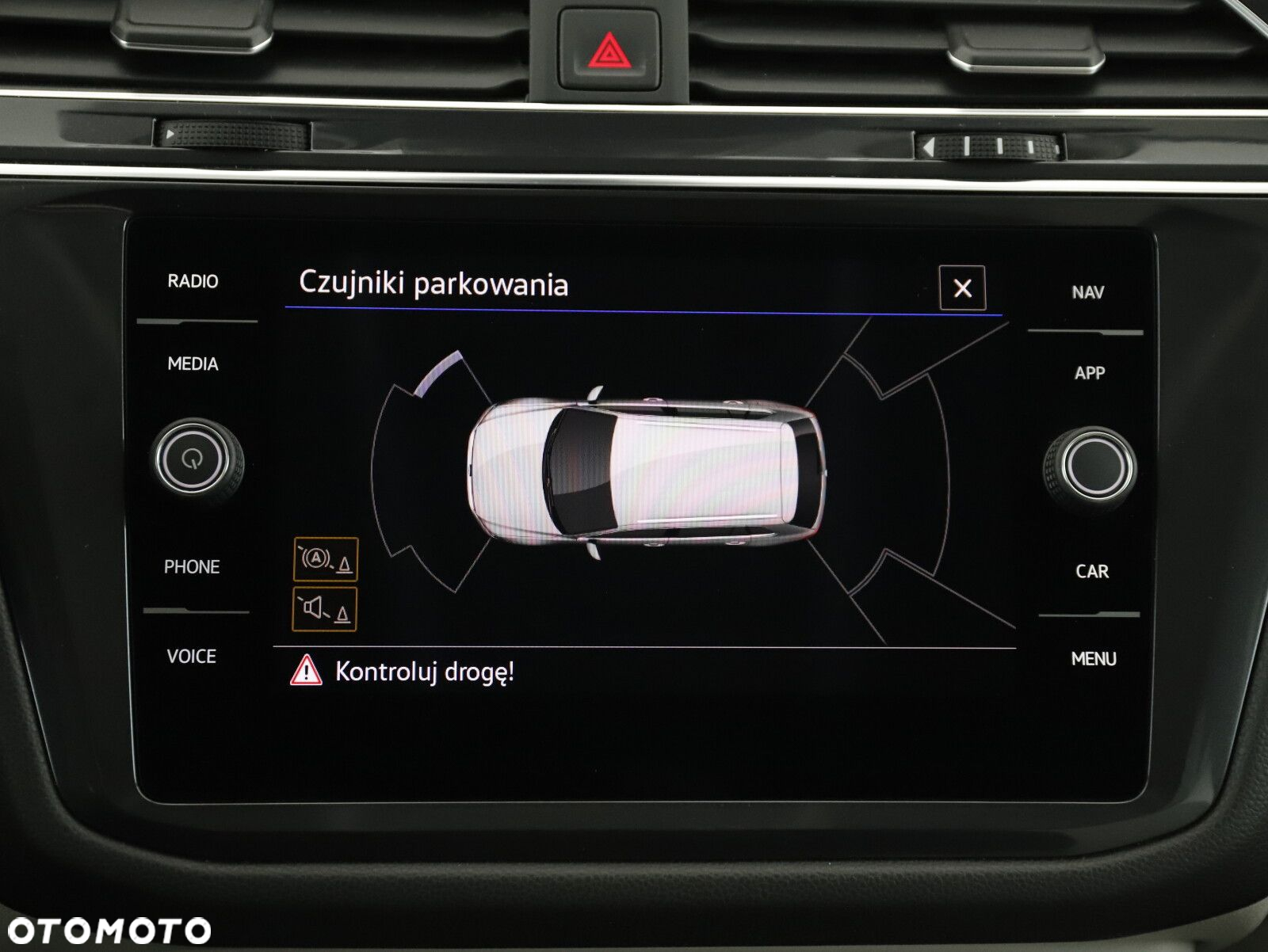 Volkswagen Tiguan 2.0 TSI 4Mot Elegance DSG - 18