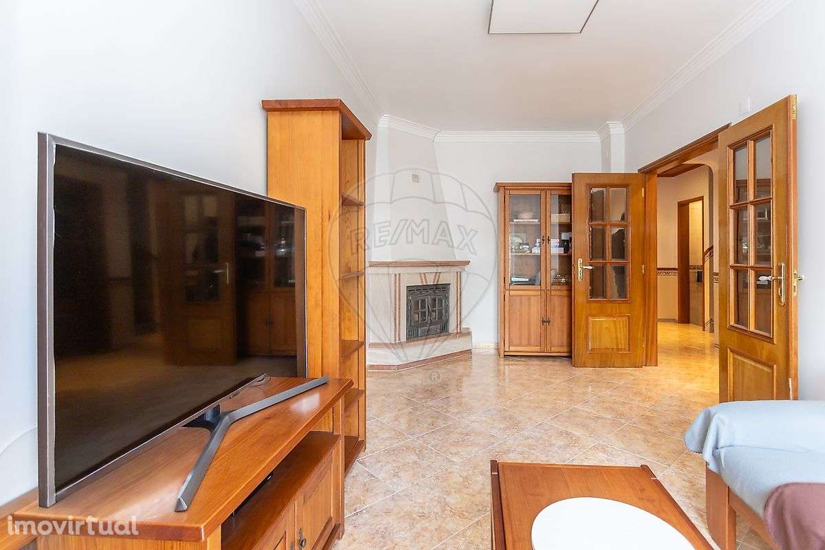 Moradia T3 para venda - Grande imagem: 2/20