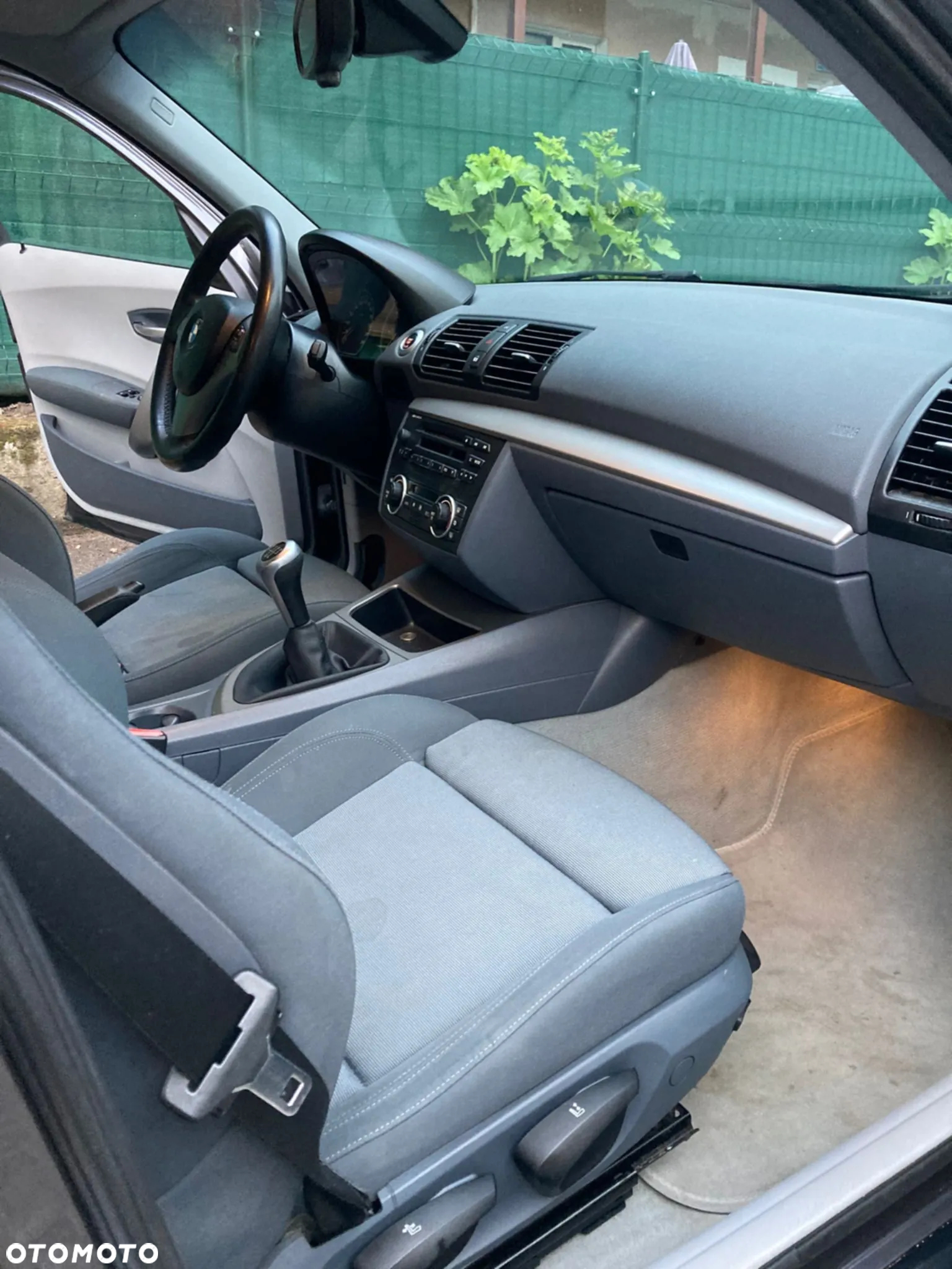 BMW Seria 1 116i - 19