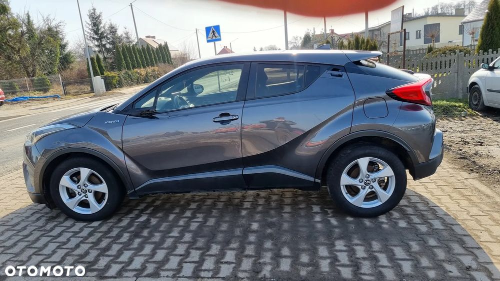 Toyota C-HR Club - 3