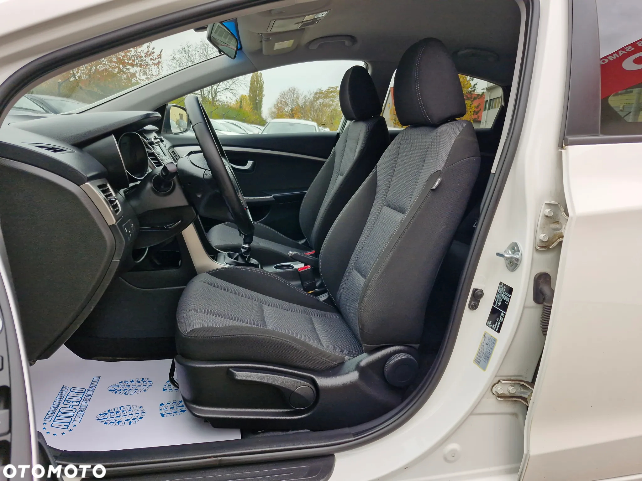 Hyundai i30 1.4 Comfort - 11