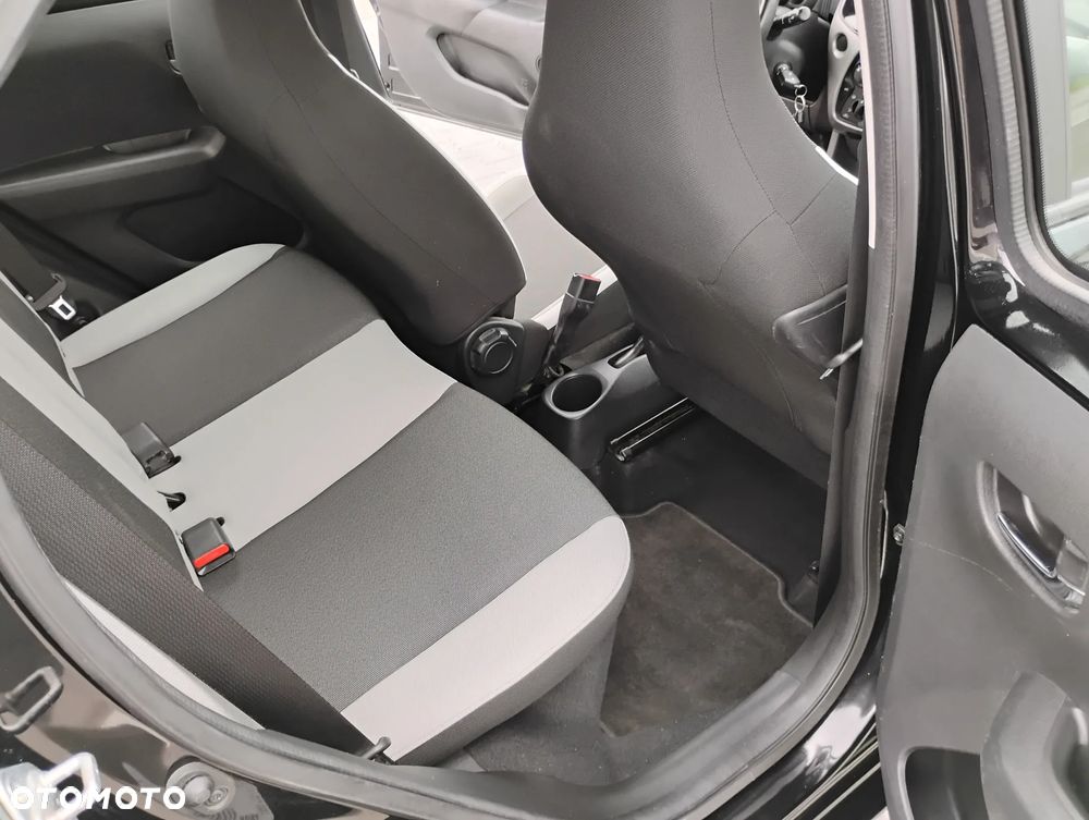 Toyota Aygo - 15