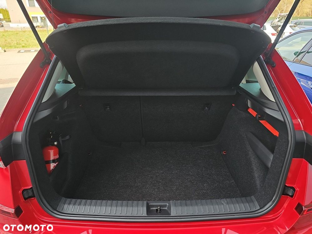 Skoda Kamiq 1.0 TSI Selection DSG - 17