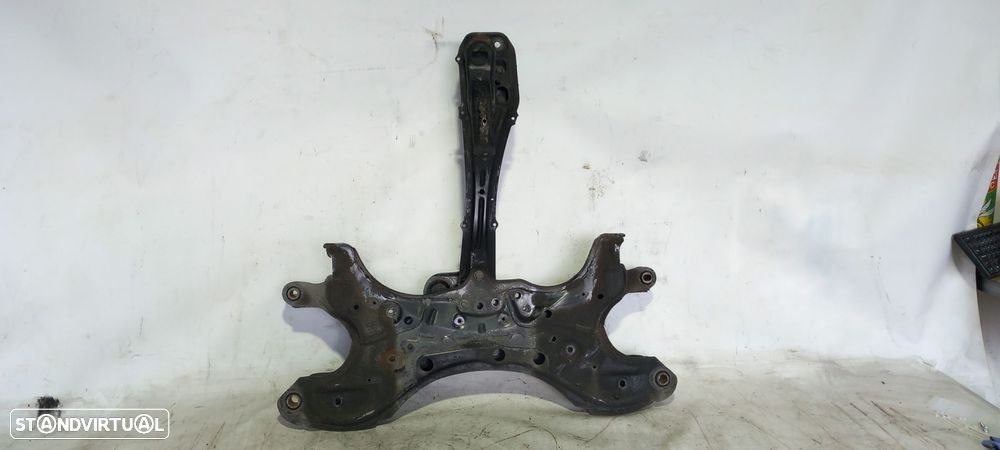 Charriot frente TOYOTA Avensis Sedan (_T22_) - 2