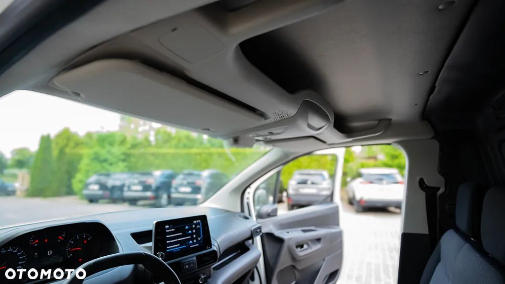 Peugeot PARTNER - 32