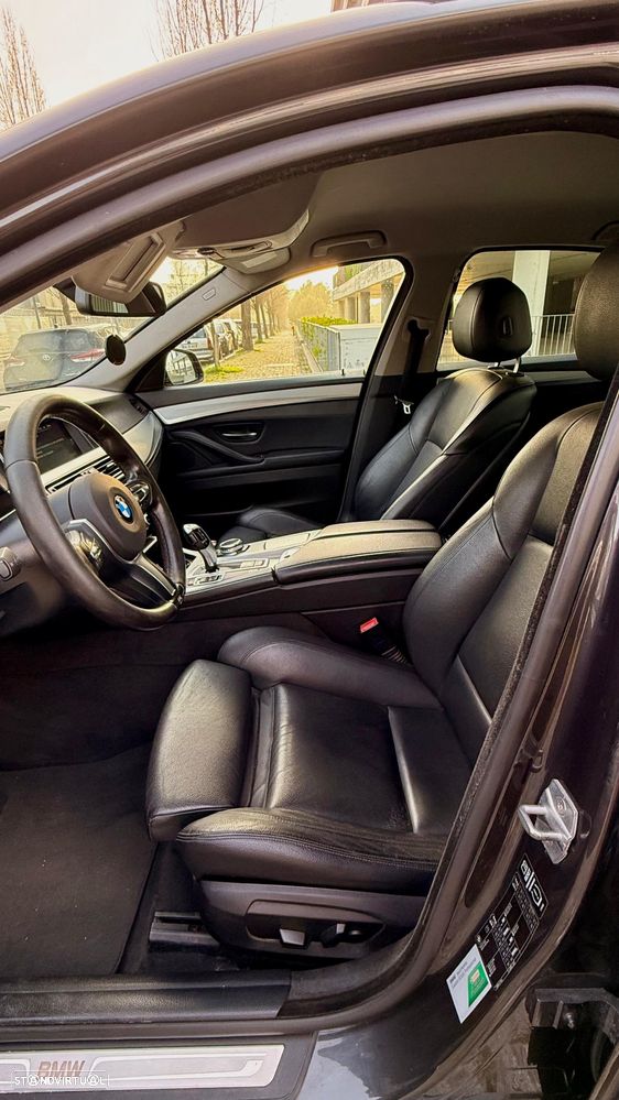 BMW 520 d Line Luxury Auto - 6