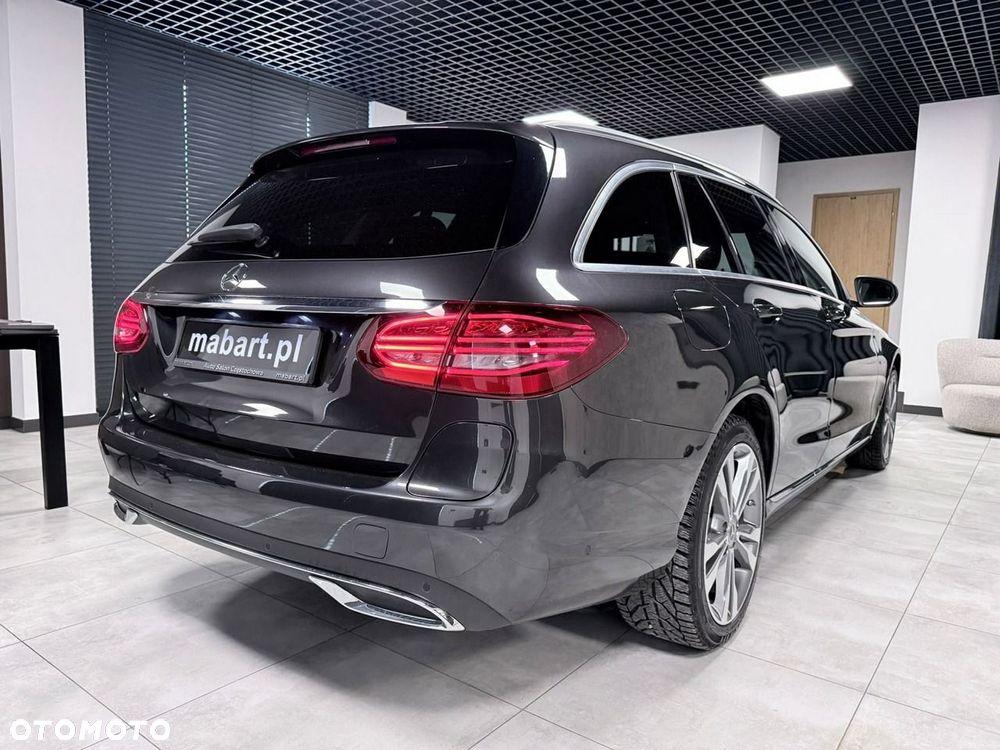 Mercedes-Benz Klasa C 300 de 9G-TRONIC Exclusive - 9