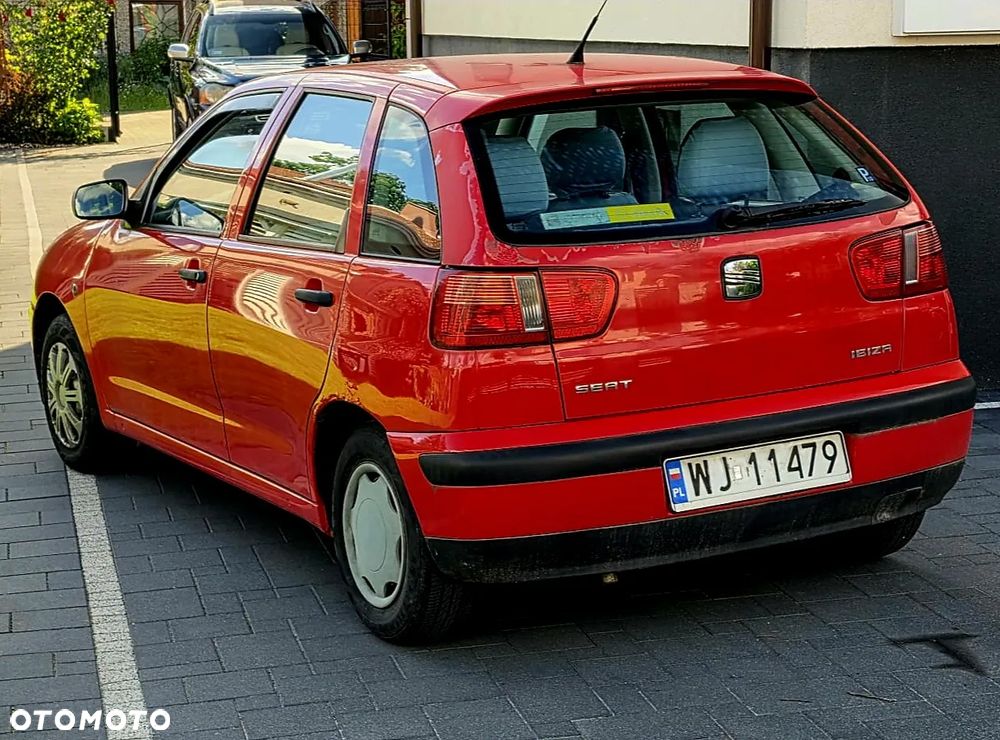Seat Ibiza 1.4i Select - 4
