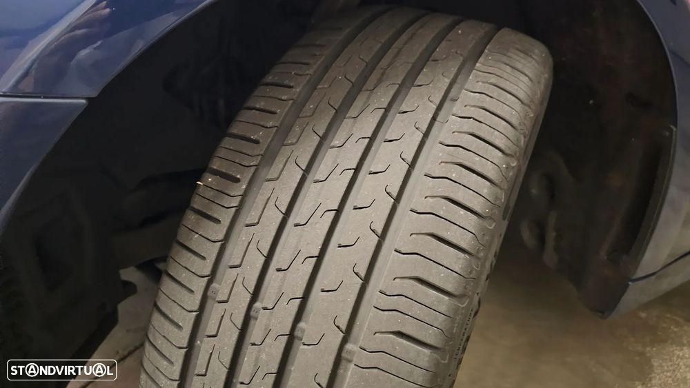 BMW 530 e Pack Desportivo M - 4