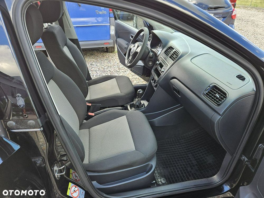 Volkswagen Polo - 10