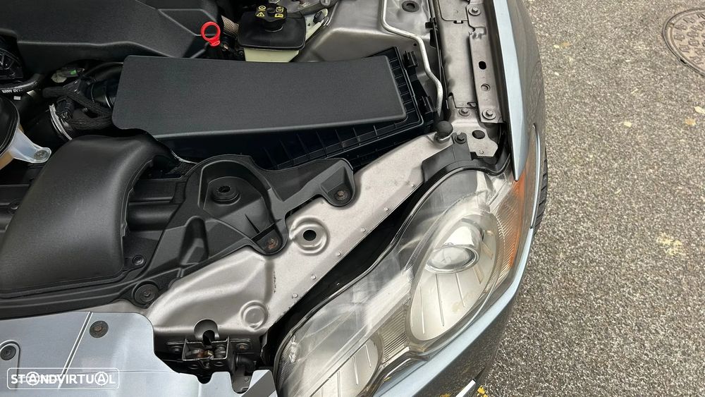 Jaguar XF 2.7 D V6 Premium Luxury - 41