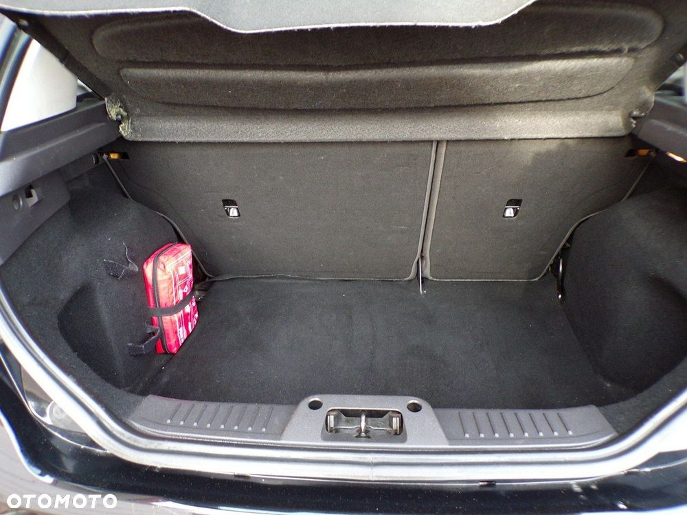 Ford Fiesta - 28