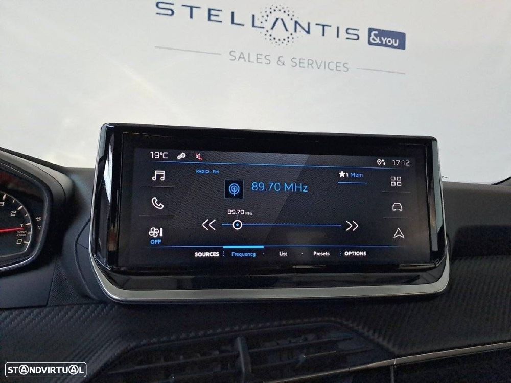 Peugeot 2008 1.2 PureTech Style - 23