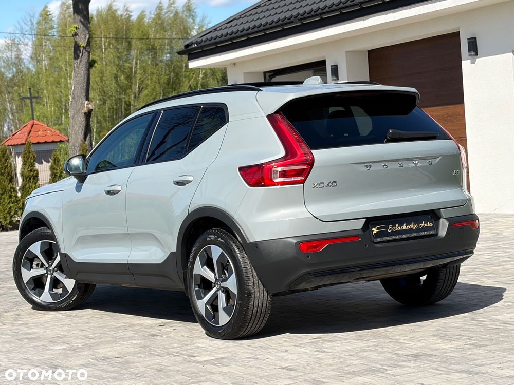 Volvo XC 40 B3 B DKG Plus Dark - 4